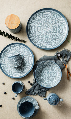 Dinnerware